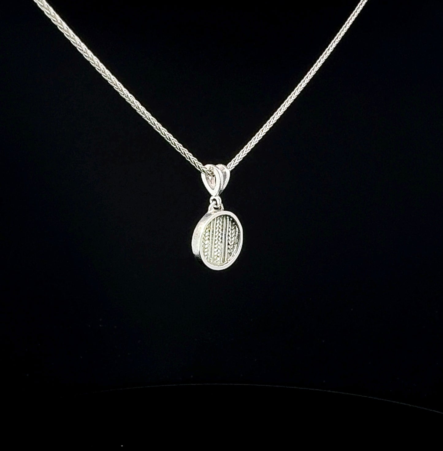 Medium Sweater Pendant